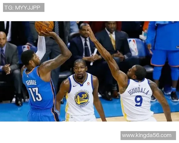 开拓者与勇士激战正酣谁能在西部赛区争夺更高荣誉